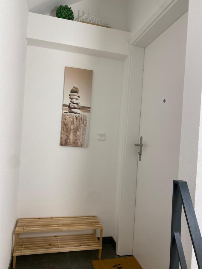 Eine Schoene Wohnung An Der Birs Basel Exterior photo